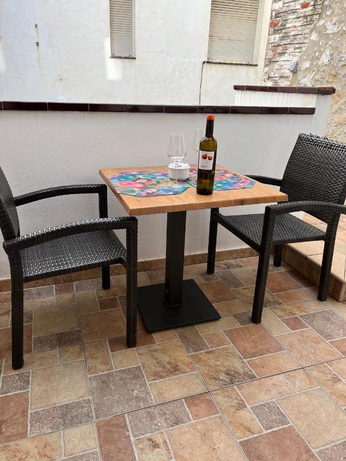 Apartamento Del Sol, Centro Del Pueblo, Aire Acondicionado L' Escala Exteriör bild